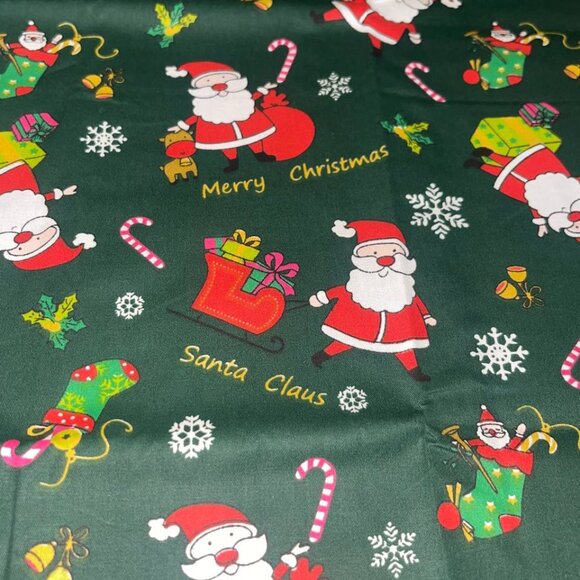 Christmas cotton fabric 19" x 19" square 6 pieces - Picture 6 of 10